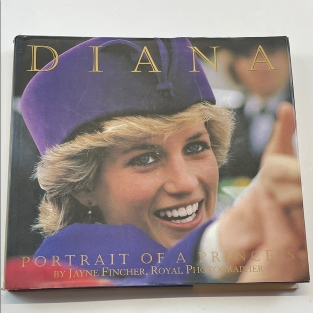 Diana: Portrait of a Princess Hardcover Jayne Fincher Royal Photos